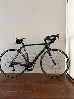 Cannondale CAAD10 54cm Road Bike – SRAM Rival – Carbon Fork