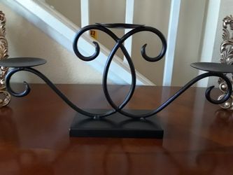 Candle holder centerpiece