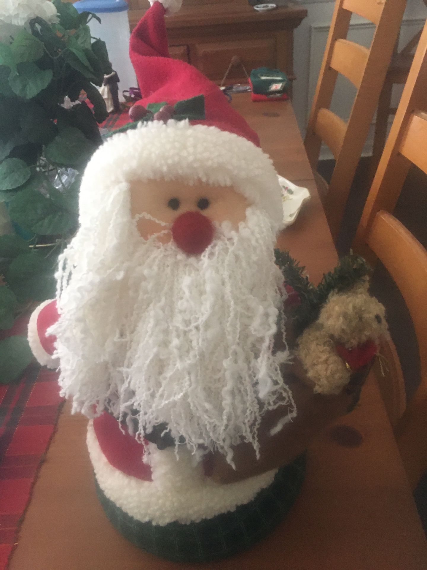 Santa. 15”. Adorable 