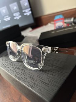 Clear/ Silver Chrome Heart Glasses