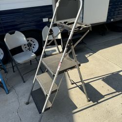 Werner  3 Step Ladder with tool Tray 