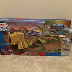 Brand New Thomas And Friends Master Track Set