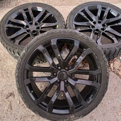 2024 Cadillac Escalade wheels and tires