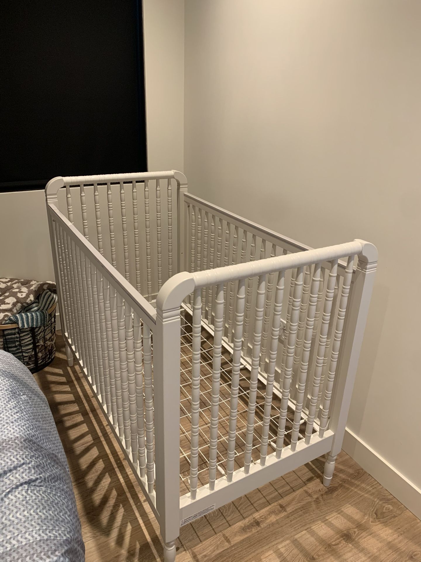 Pottery Barn Crib With Mattress