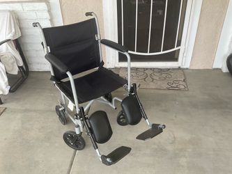 WHEEL CHAIR