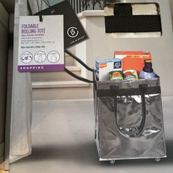 Foldable Rolling Tote