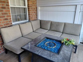 Outdoor sectional