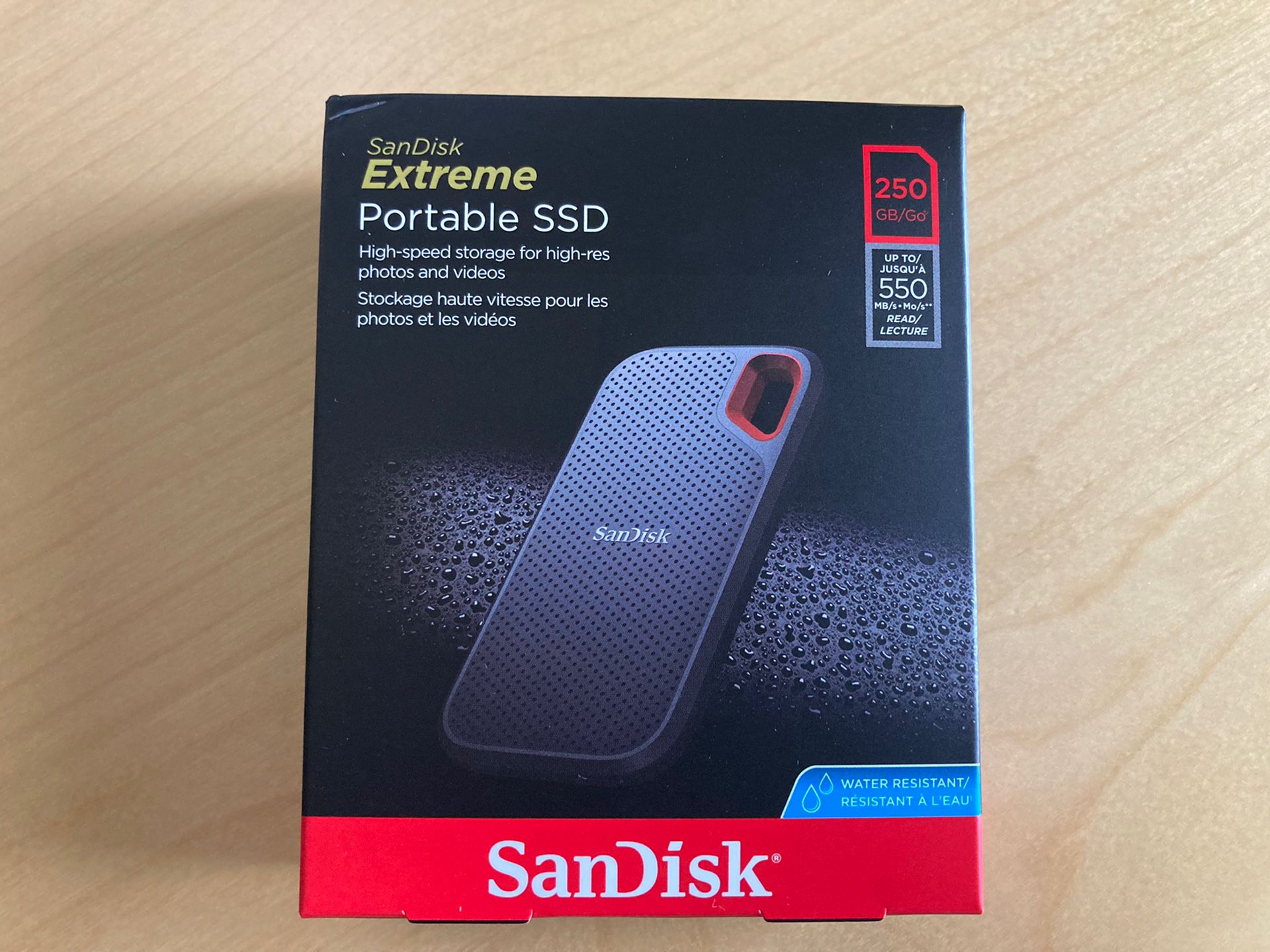 NEW - SanDisk Extreme 250GB Portable External SSD USB-C, USB 3.1