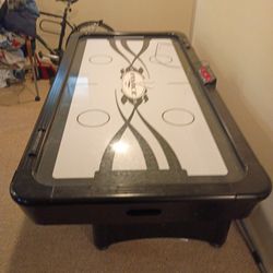 Brunswick V Force Air Hockey Table