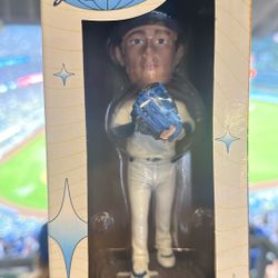 Yoshinobu Yamamoto bobble head