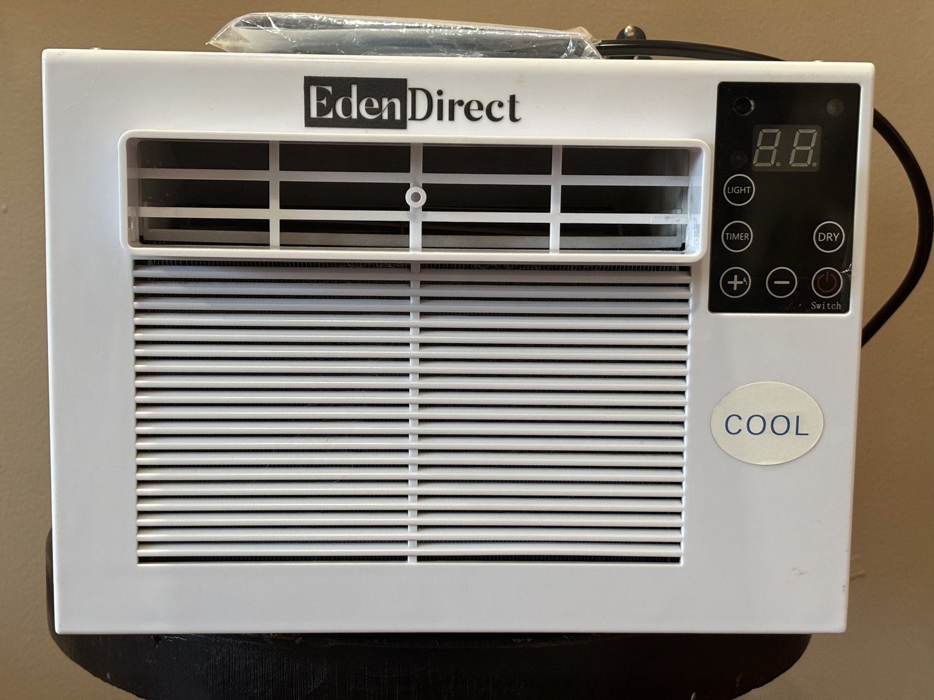 Portable Air Conditioner Cools 45 sq.ft. For Camping