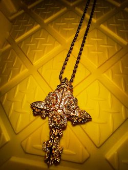 VVS Moissanite gold cross pendant