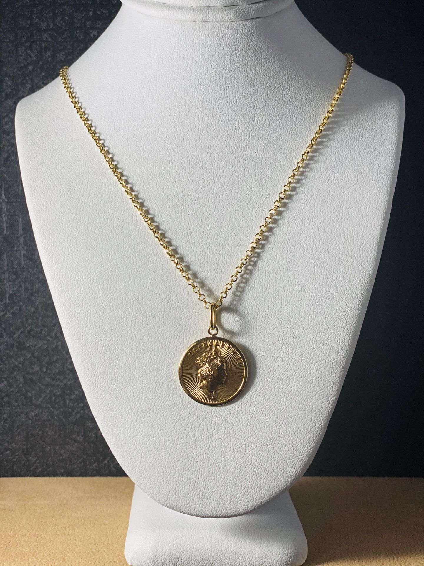 18K Solid Gold Necklace