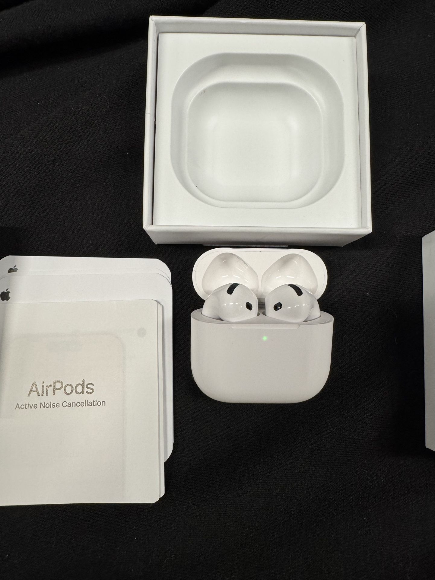 Airpods 4 WITH ANC