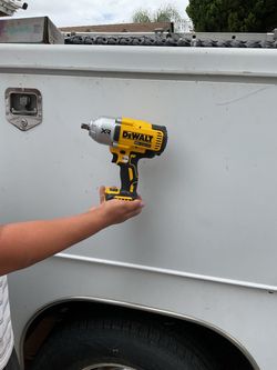 DeWalt XR 20V Brushless Impact Wrench