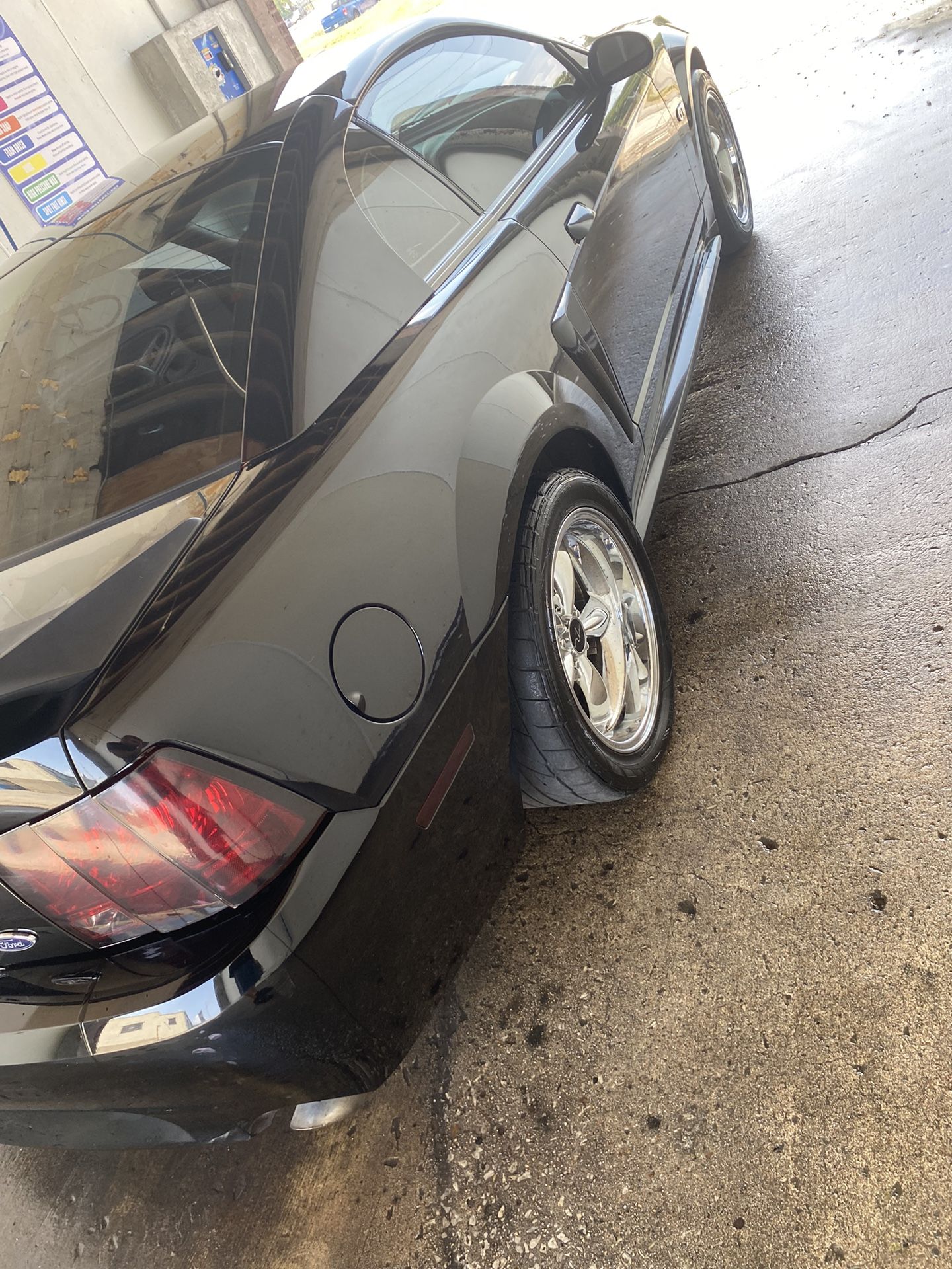 2000 Ford Mustang