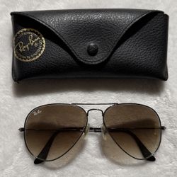 Ray-Ban Aviator RB3025 Gunmetal w/ Case – Brown Gradient Lenses