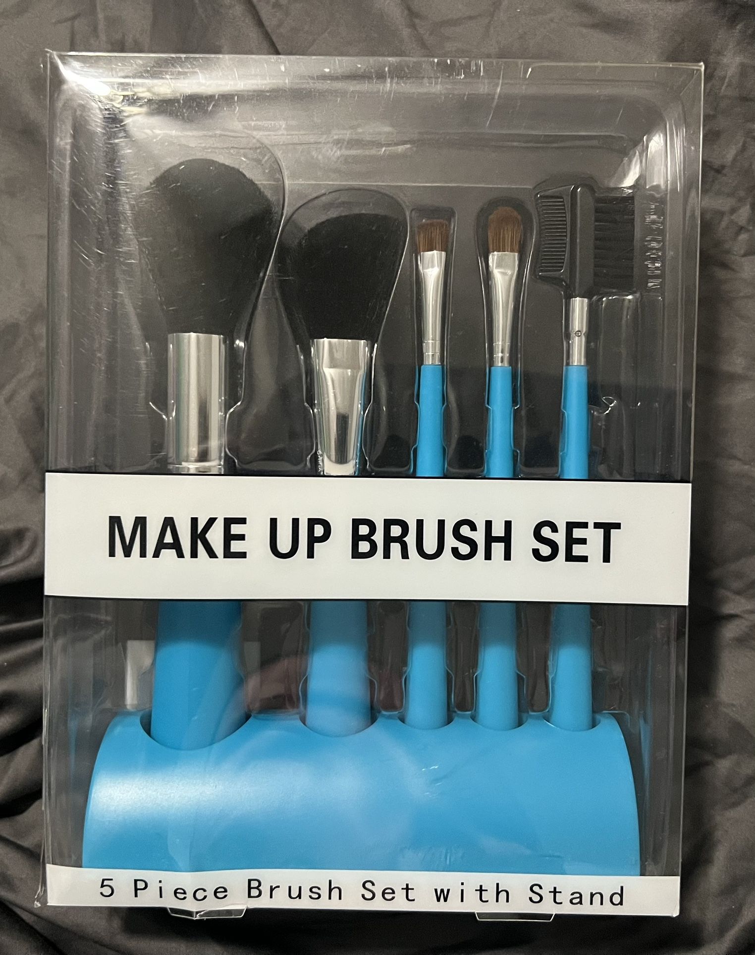 5 Piece Ultimate Makeup Brush Set with Standing Holder