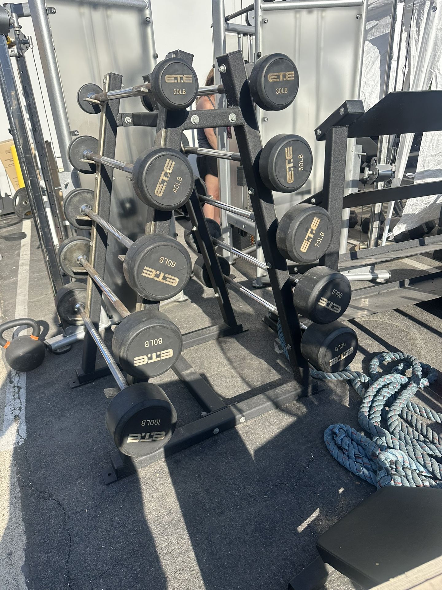Fixed Barbells 20-110 lbs Rack included