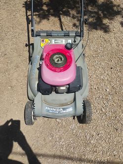 Honda lawn mower