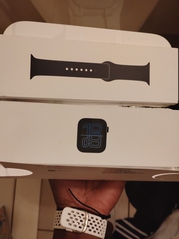 Apple Watch Series 10 Brand New 