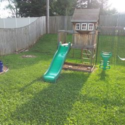 Swing set