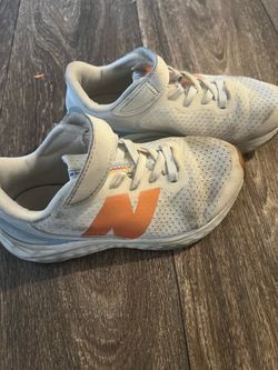 Kids shoes