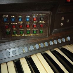 Vintage Organ 