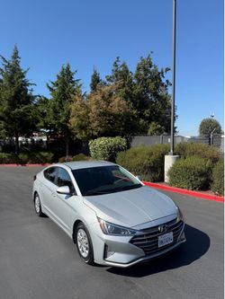 2020 Hyundai Elantra