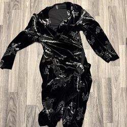 Velvet wrap around dress black size L