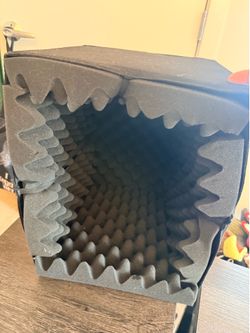Trot Studio Portable Podcast Studio