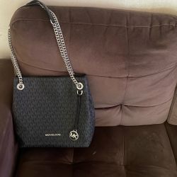 Purse For Sale 