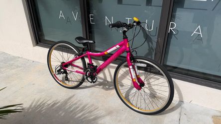 Diamondback girls bicycle