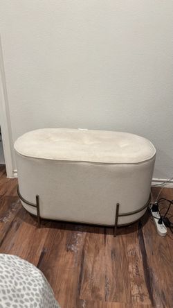 Cream ottoman bench