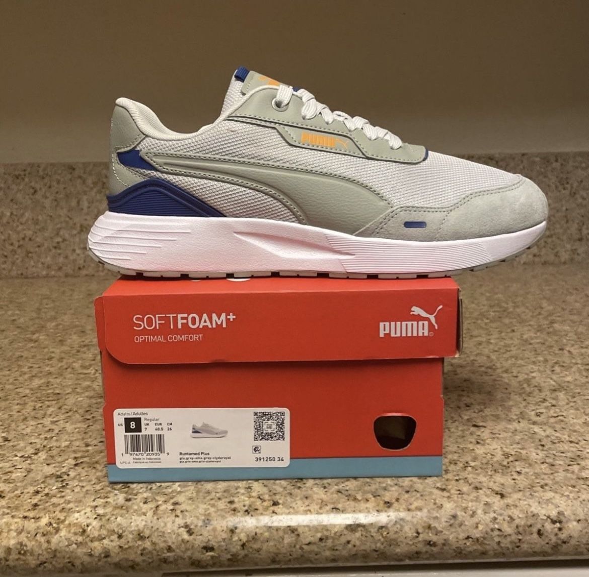 Puma Softfoam + Size 8 US