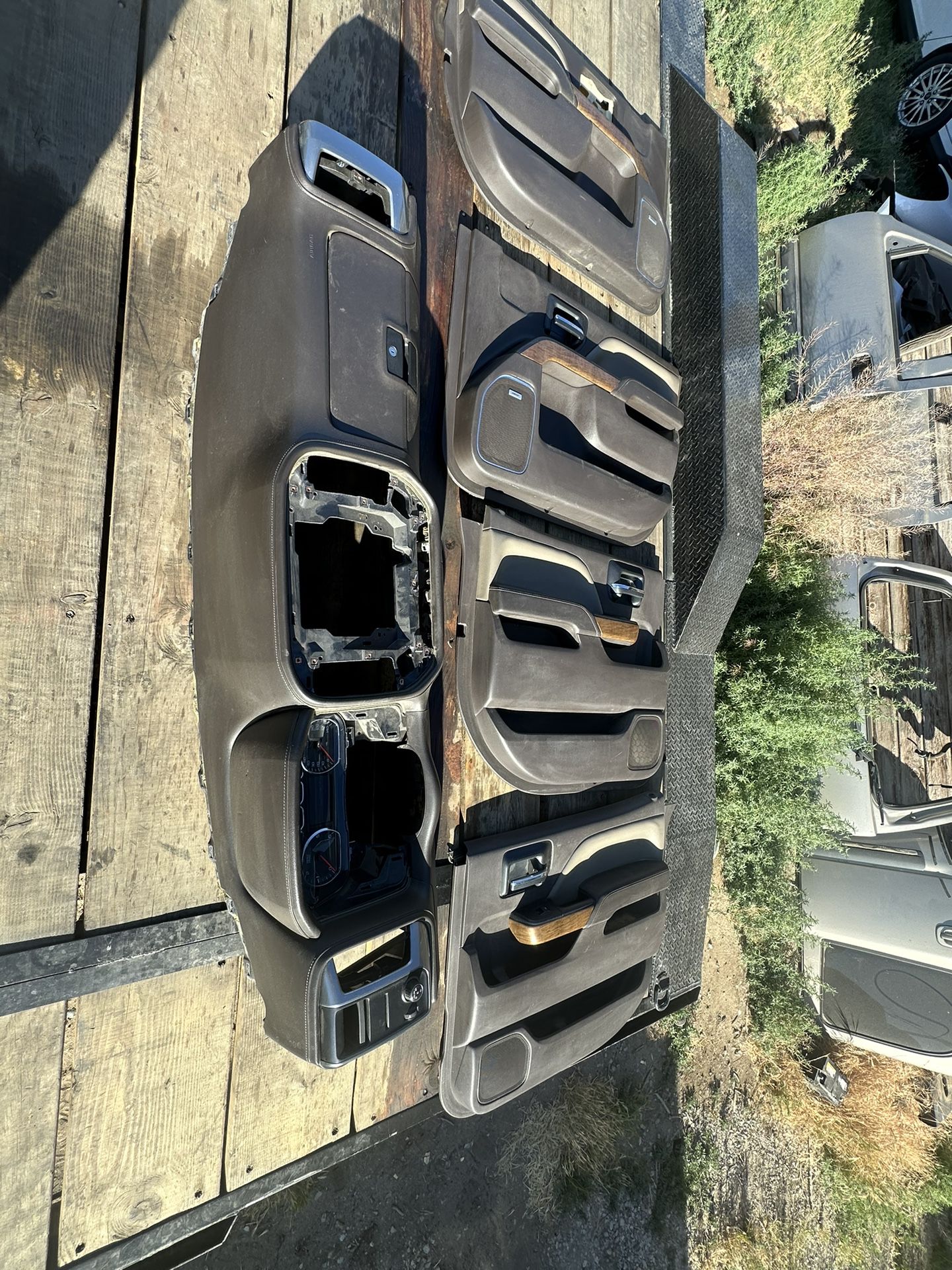 2014-2018 GMC Sierra Chevy Silverado Chocolate Door Panels Parts