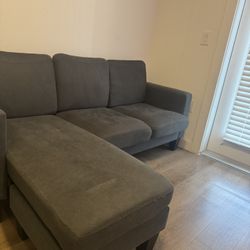 Sectional couch