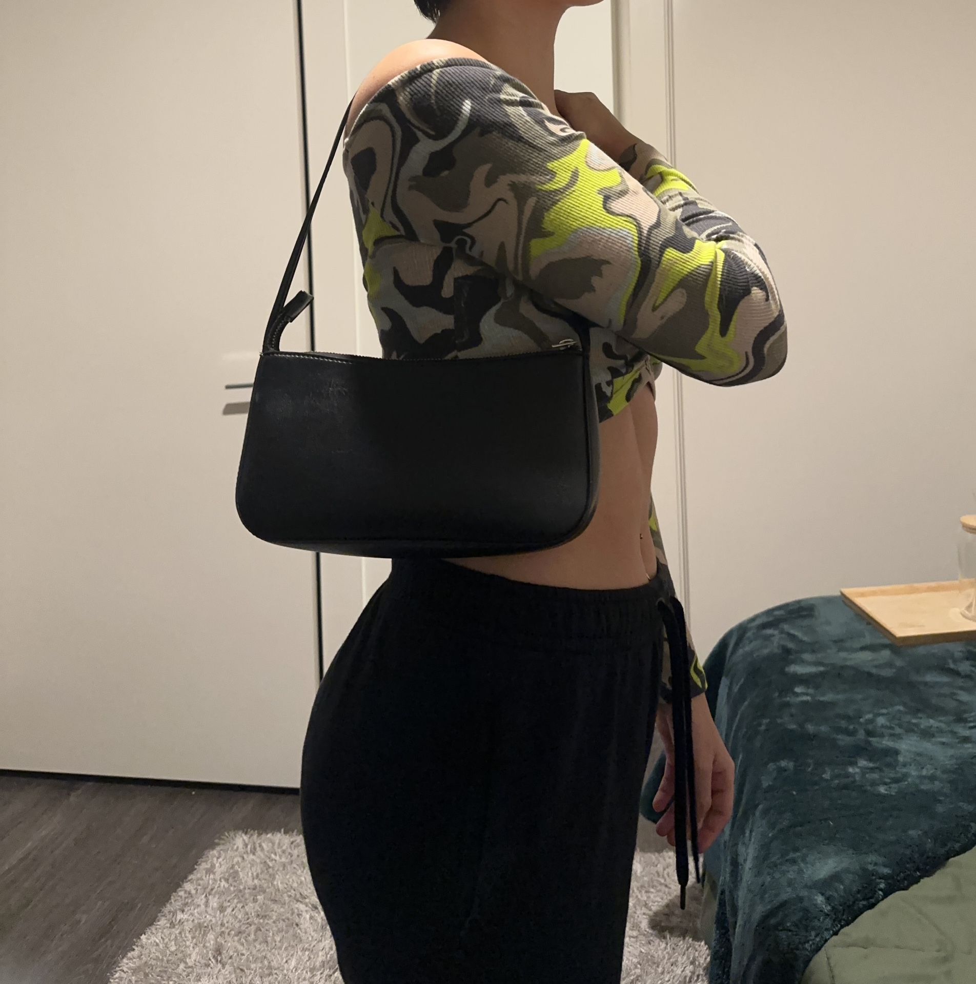 2 Purses For The Price Of One!