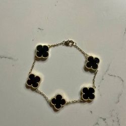 Van Clever Bracelet Cartier 18K Gold