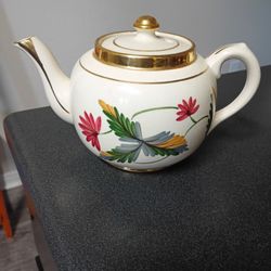 Shawnee Pottery teapot