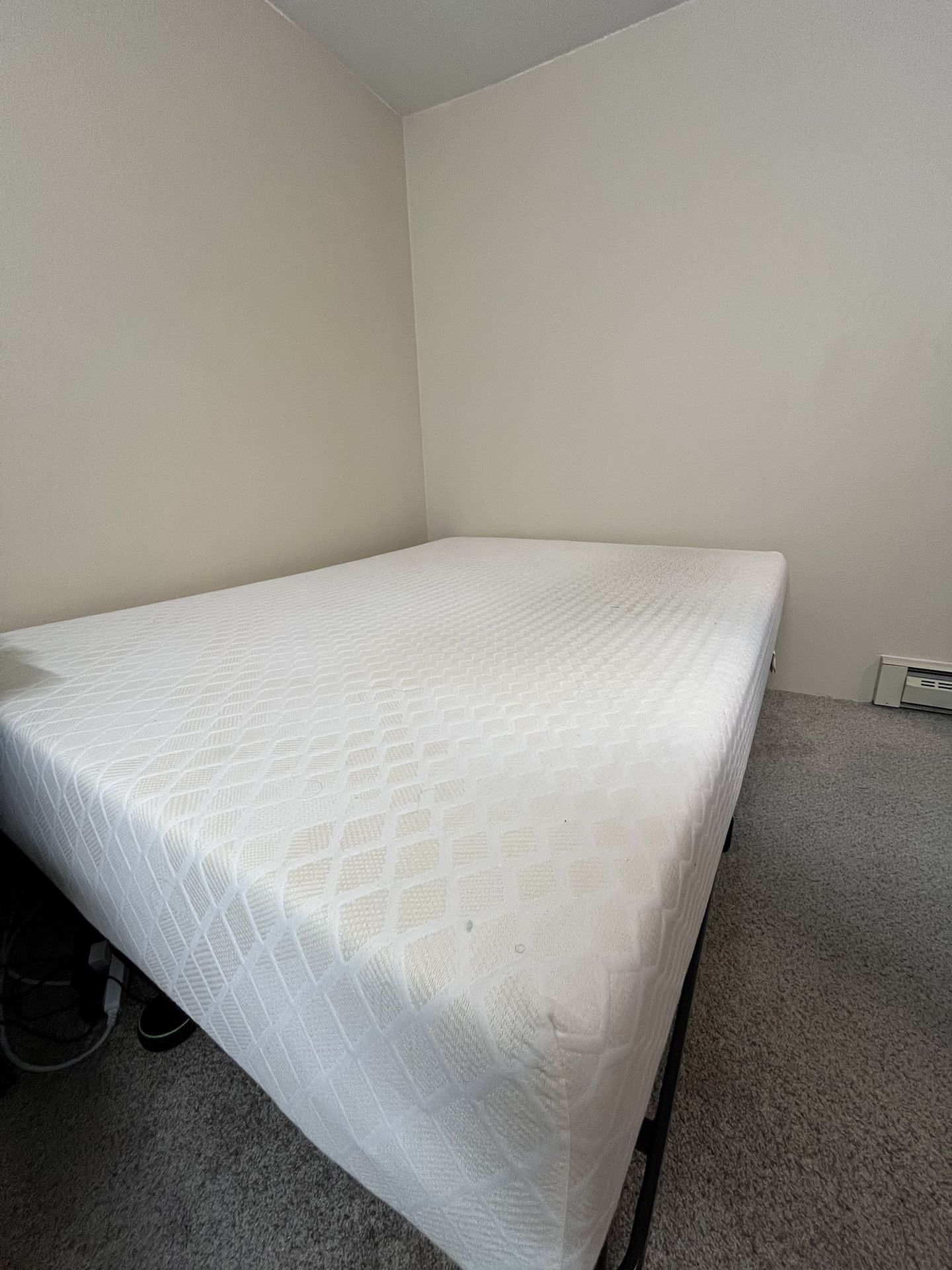 8 Inch Queen Mattress With Foldable Bed Frame