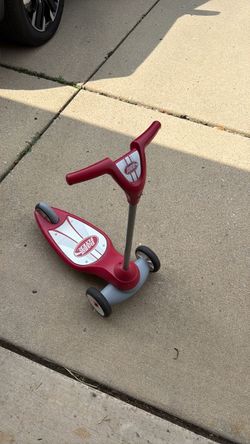 Radio Flyer scooter