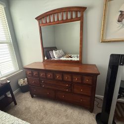 3-piece Solid Wood Queen Bed & Dresser Set