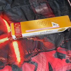 Harry Potter Wizard World Wand With Stand Brand New