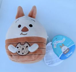 Disney 5” Piglet w/Chocolate Chip Cookie Squishmallo