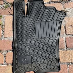 MB G Wagon All Weather Floor Mat Set