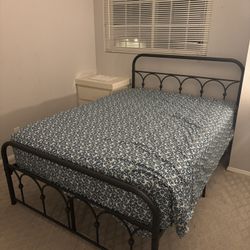 New Full Size Bed And Frame 