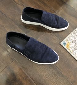 *Authentic* Vince slip-ons