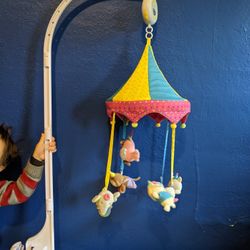 Crib Hanger , Toy