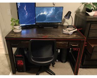 Desk-solid Wood